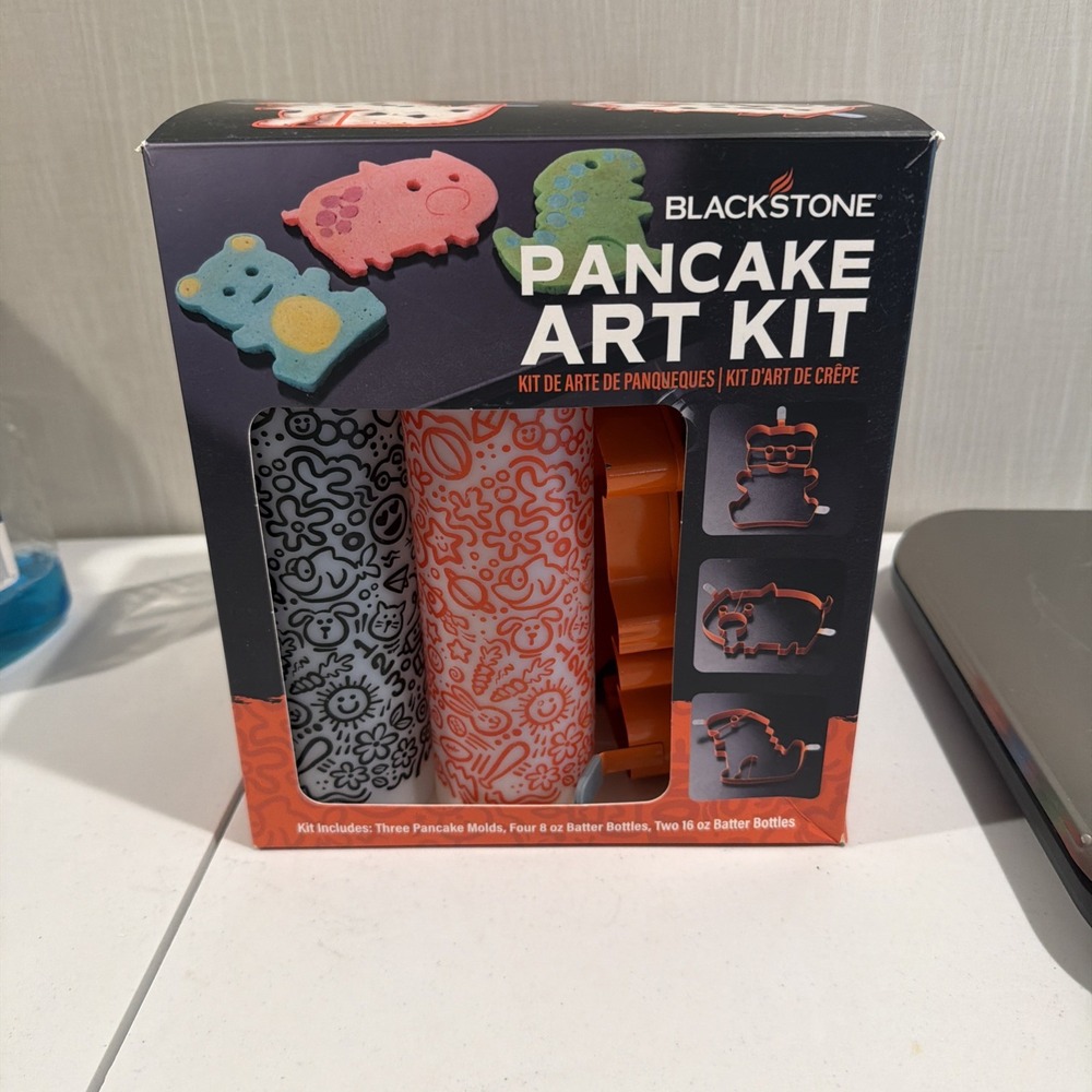 Blackstone‎ Griddle Pancake Art Kit with 3 Molds / 6 Bottles New Open Box.
